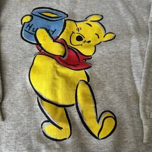 Vintage 90's Winnie Pooh Hunny gray sweatshirt women’s Jerry Leigh Disney M/L